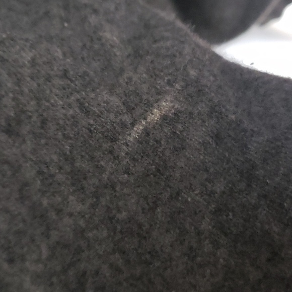 Neiman Marcus 100%Cashmere Grey Crewneck Sweater sz L - Picture 4 of 5